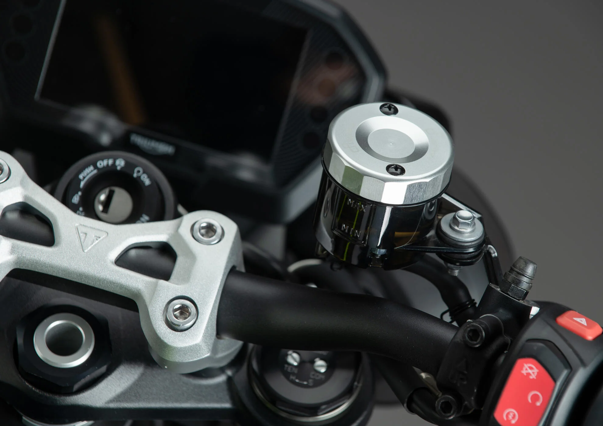 Ausgleichsbehälter-Deckel Vorne LighTech Kawasaki ZX-10R/RR (16-26) FBC04 - Image 17