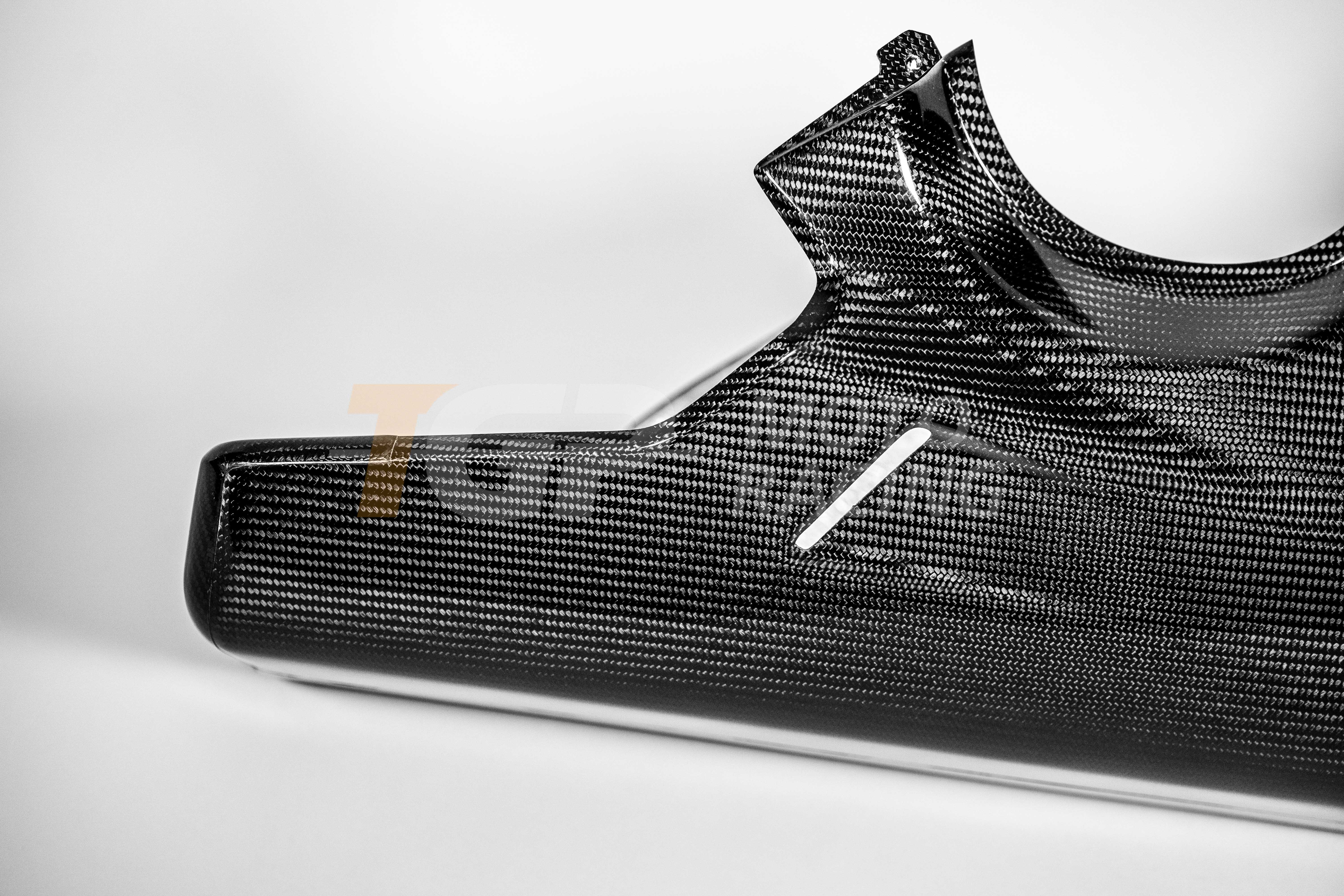 Bugspoiler 200g Carbon AP Carbon Line Ducati Panigale V4 R (2026) - Image 3