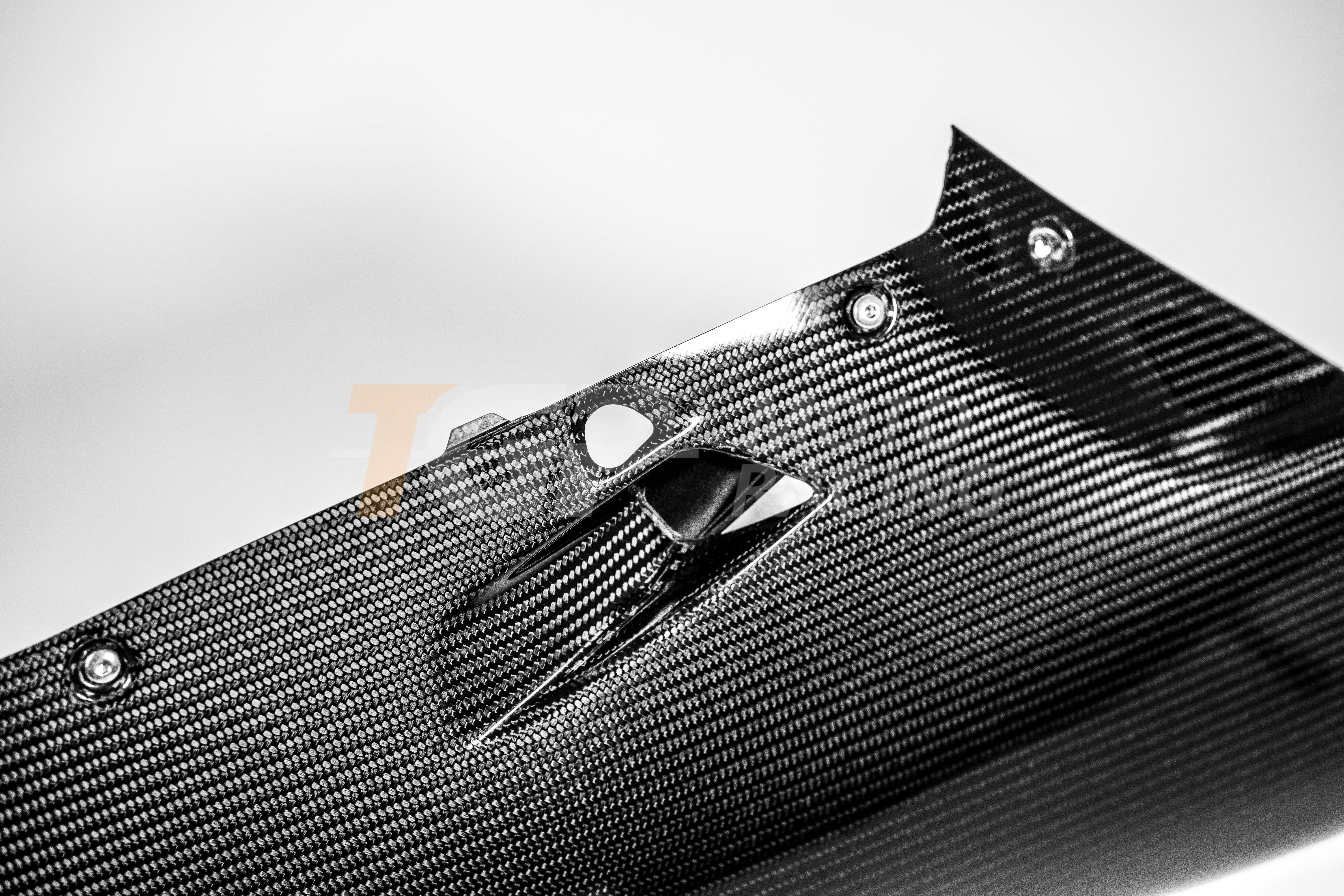 Bugspoiler 200g Carbon AP Carbon Line Ducati Panigale V4 R (2026) - Image 8