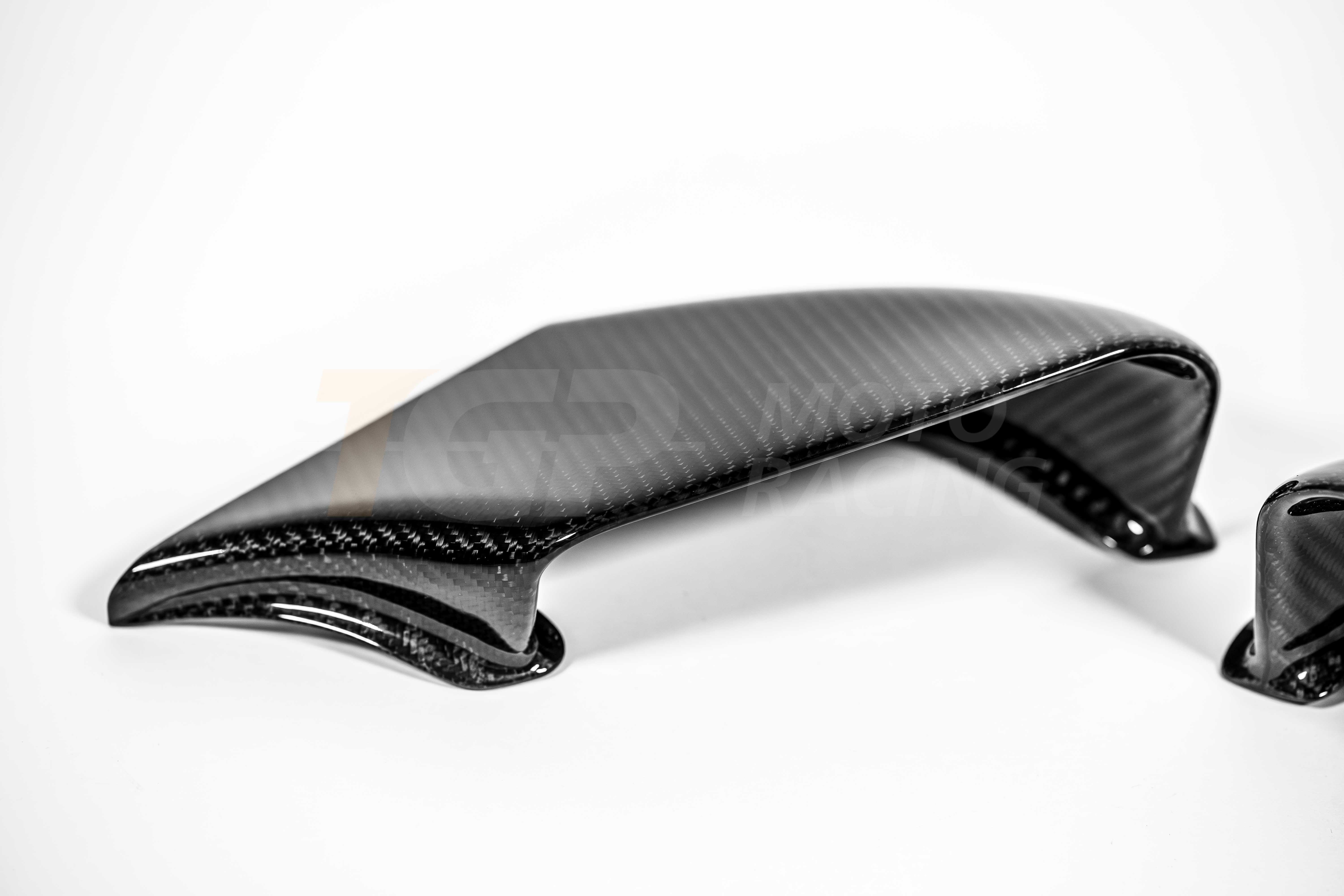 Corner Sidepods Set 200g Carbon AP Carbon Line Ducati Panigale V4/S/R (25-26) - Image 3