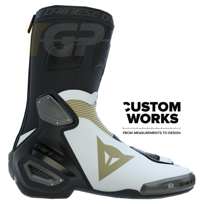 Dainese Axial 2 Racing und Straßen Motorradstiefel | Herren | Perlweiß / Magnesium | Custom Works - Image 4