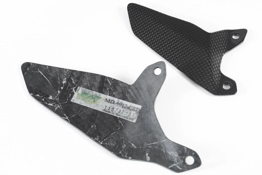 Fersenschutz Carbon Fullsix Ducati Panigale 1299/S (15-18) - Image 5