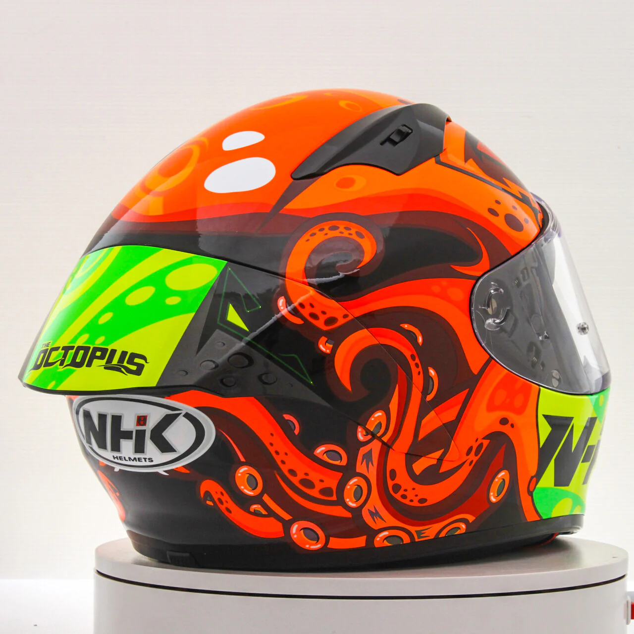NHK GP-R Tech Race Helm Octopus Black/Orange - Image 5
