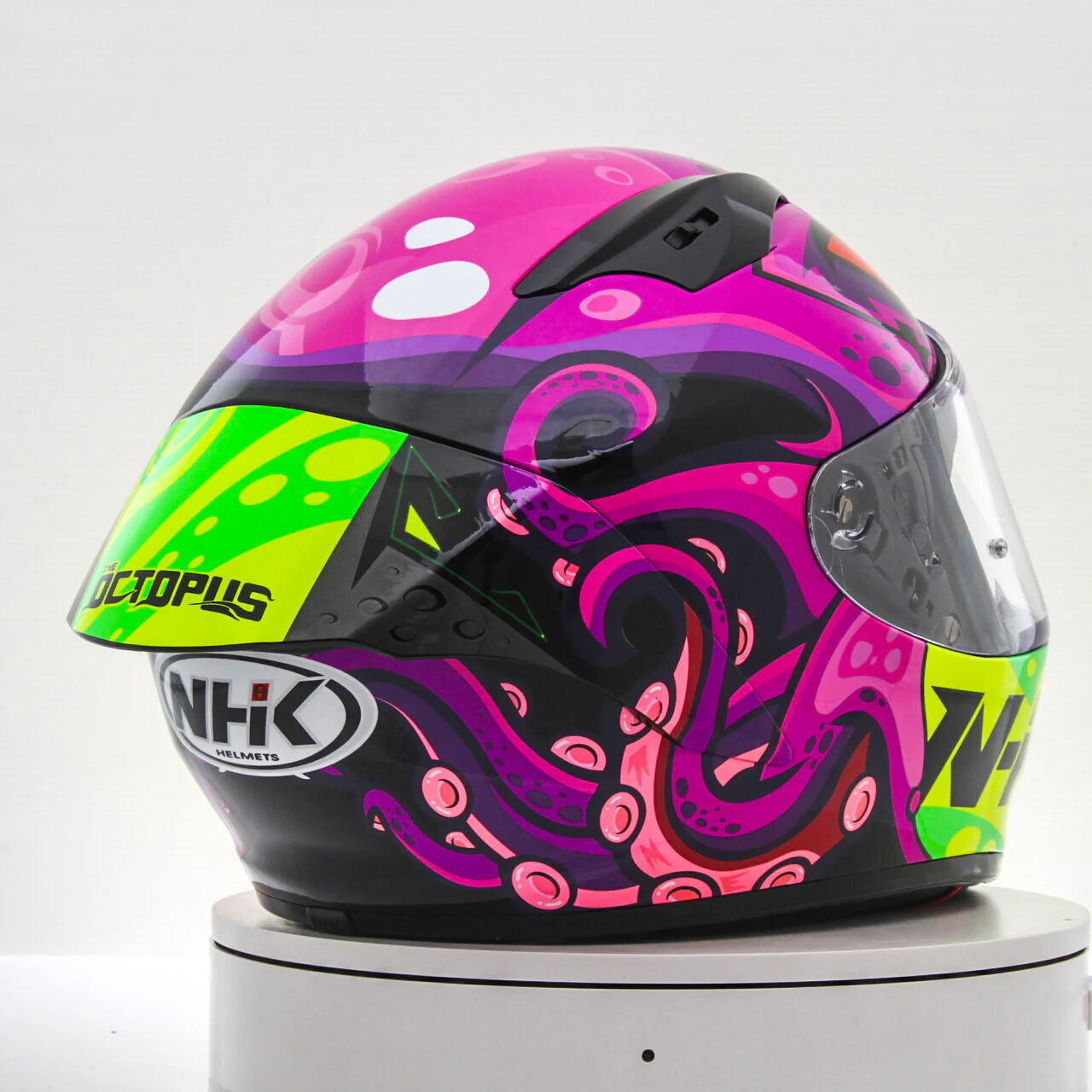 NHK GP-R Tech Race Helm Octopus Black/Purple - Image 7