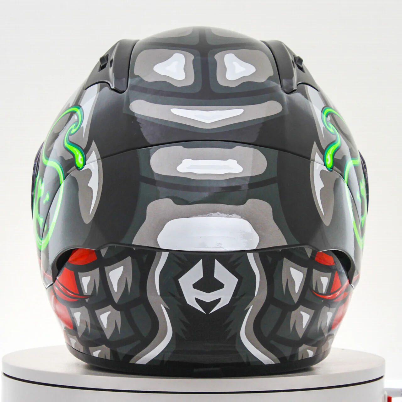 NHK GP-R Tech Race Helm Reptile Black/Silver - Image 6