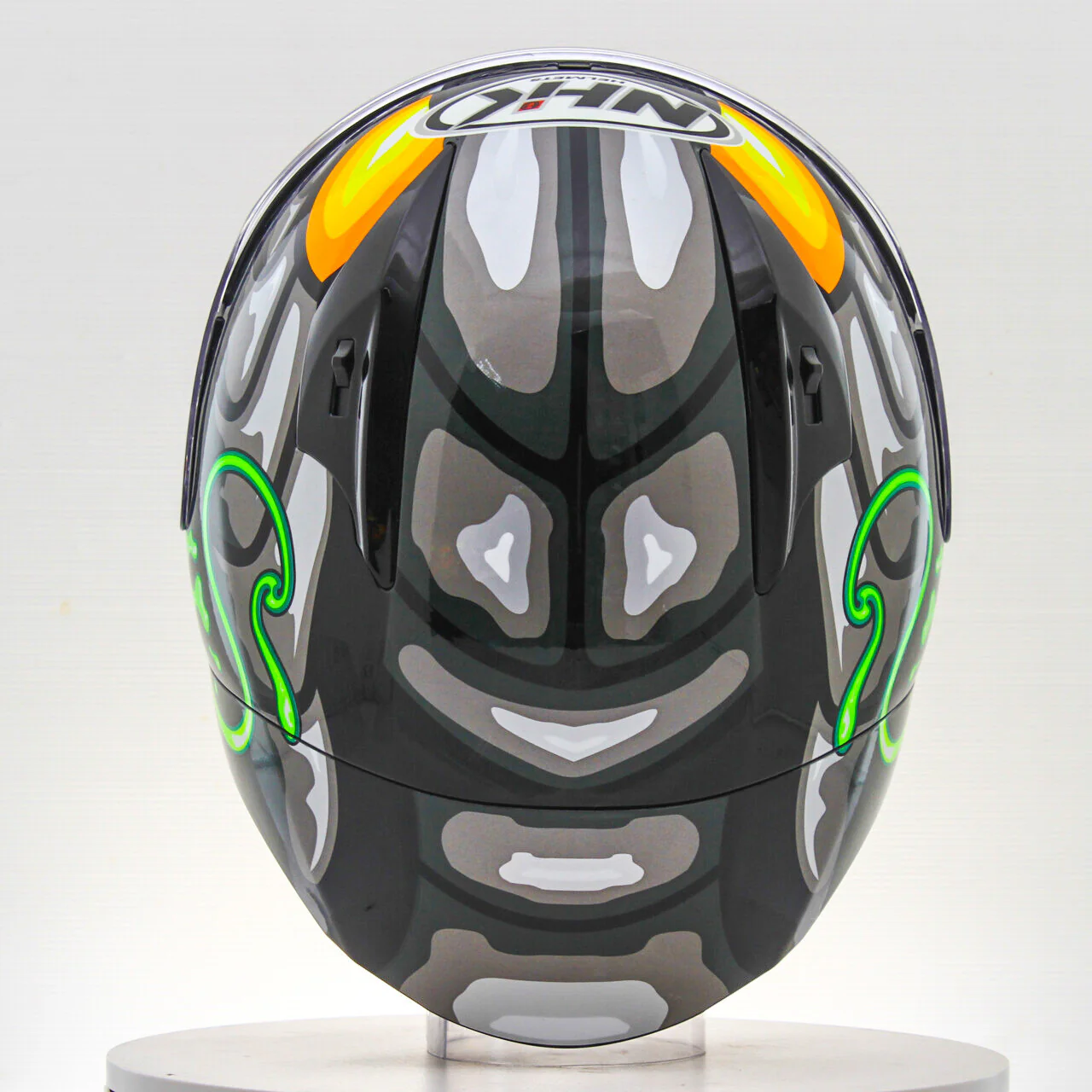 NHK GP-R Tech Race Helm Reptile Black/Silver - Image 8