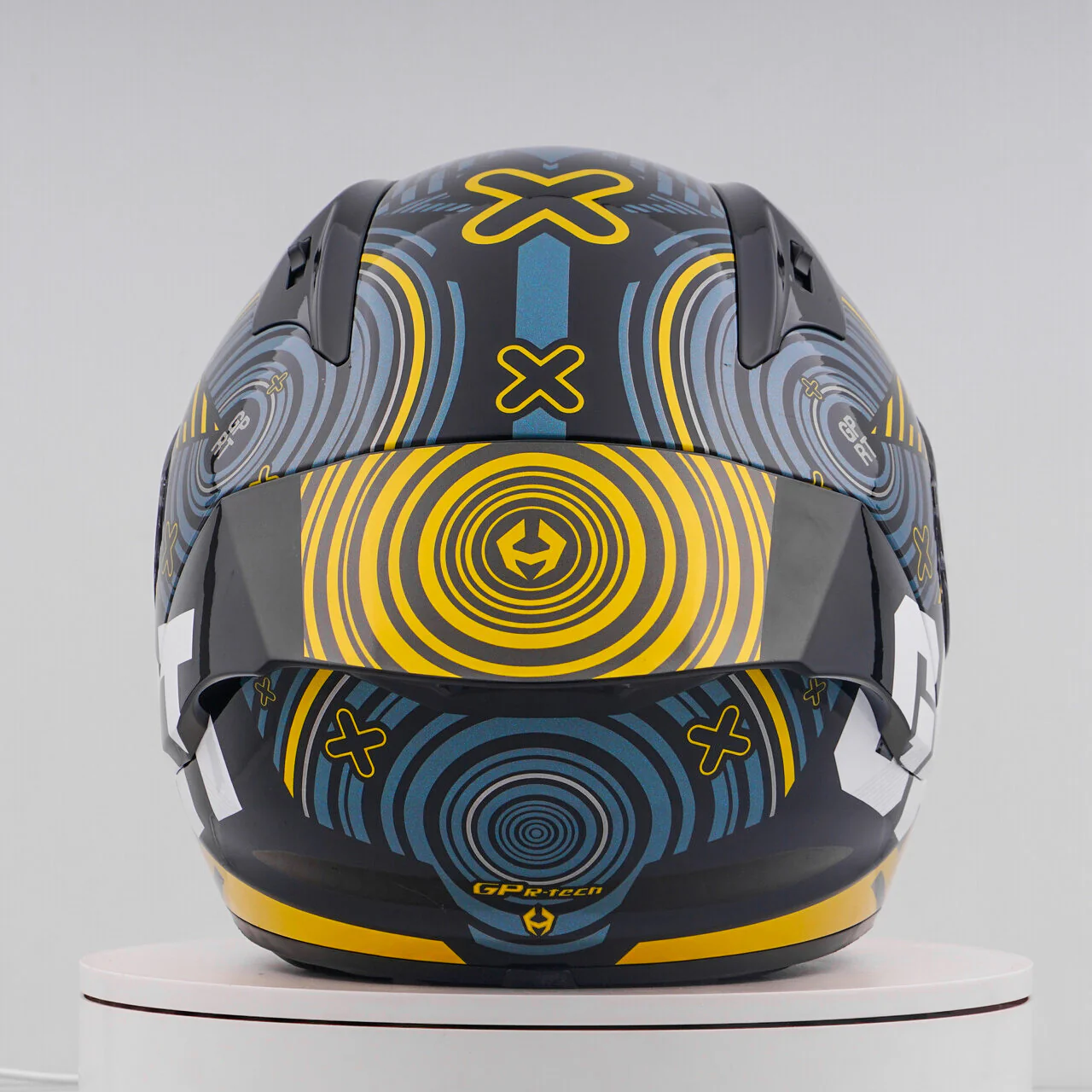 NHK GP-R Tech Race Helm Target Black/Gold - Image 9