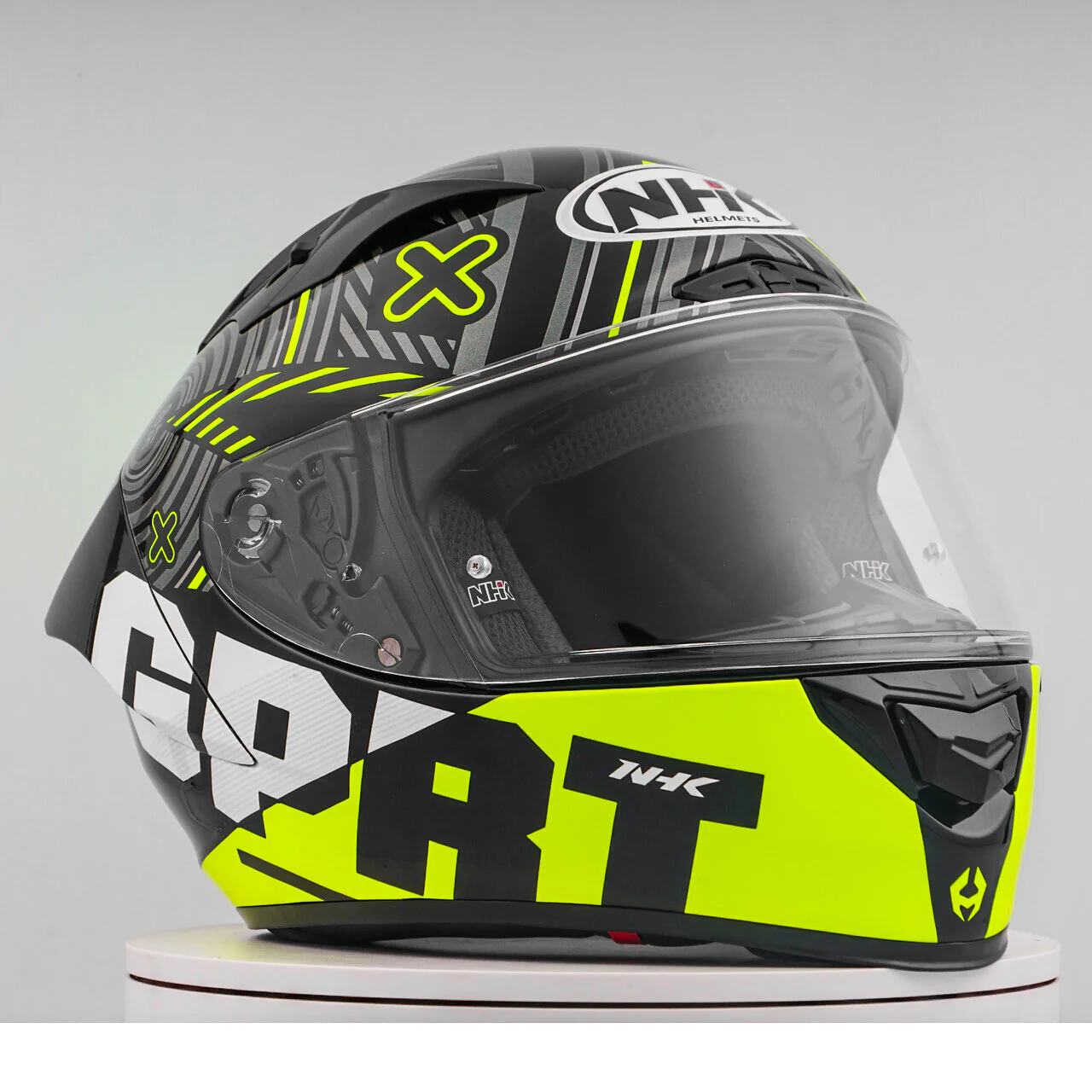 NHK GP-R Tech Race Helm Target Black/Yellow - Image 6