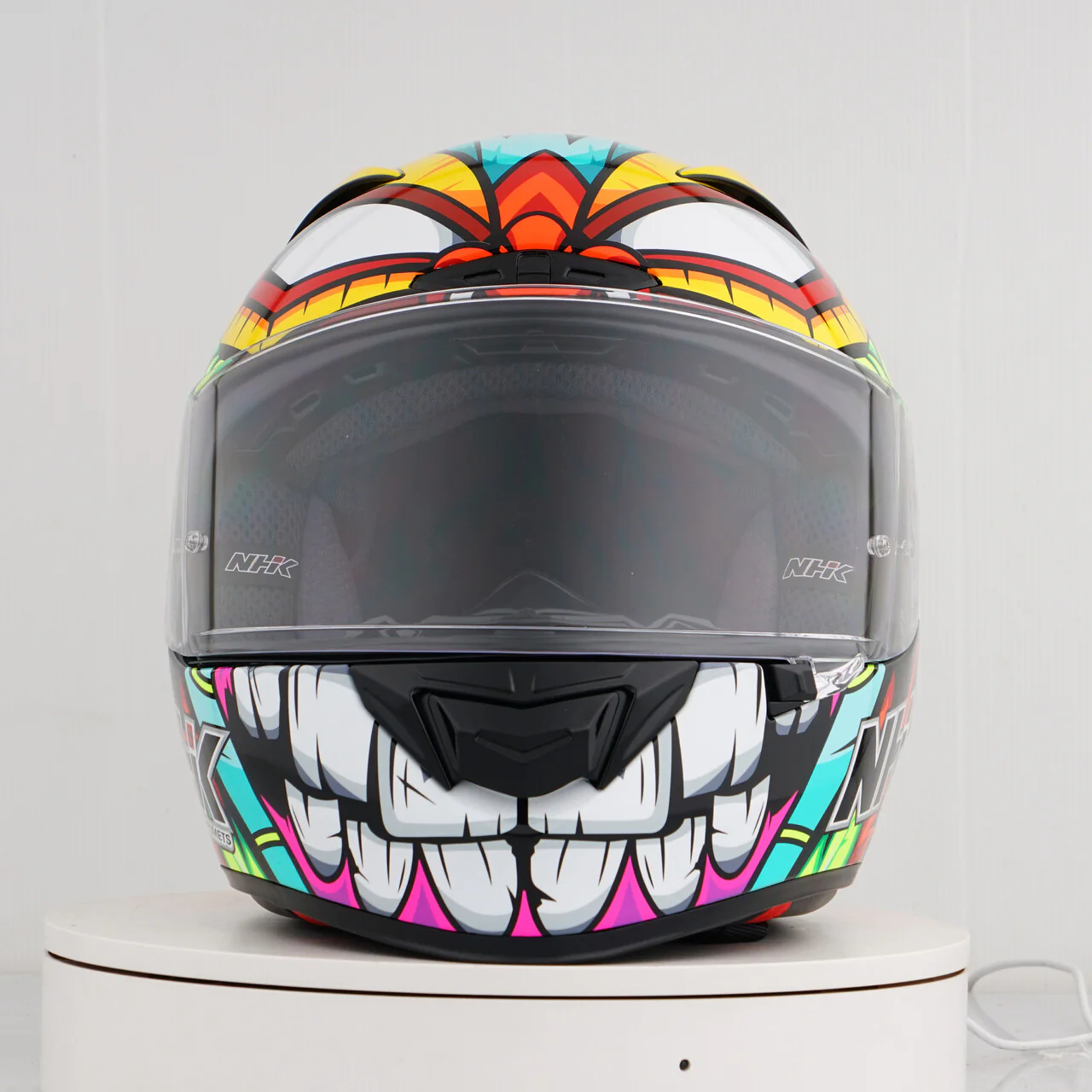 NHK GP-R Tech Race Helm The Mask Black/Tosca - Image 2