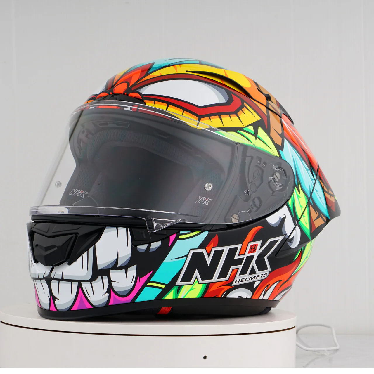 NHK GP-R Tech Race Helm The Mask Black/Tosca - Image 5