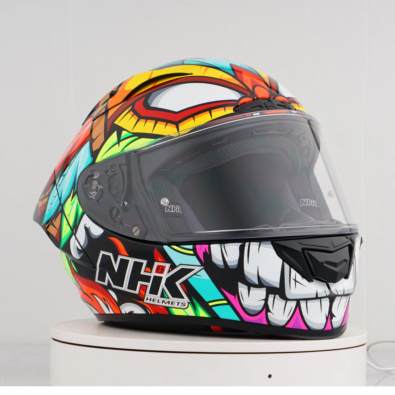 NHK GP-R Tech Race Helm The Mask Black/Tosca - Image 6