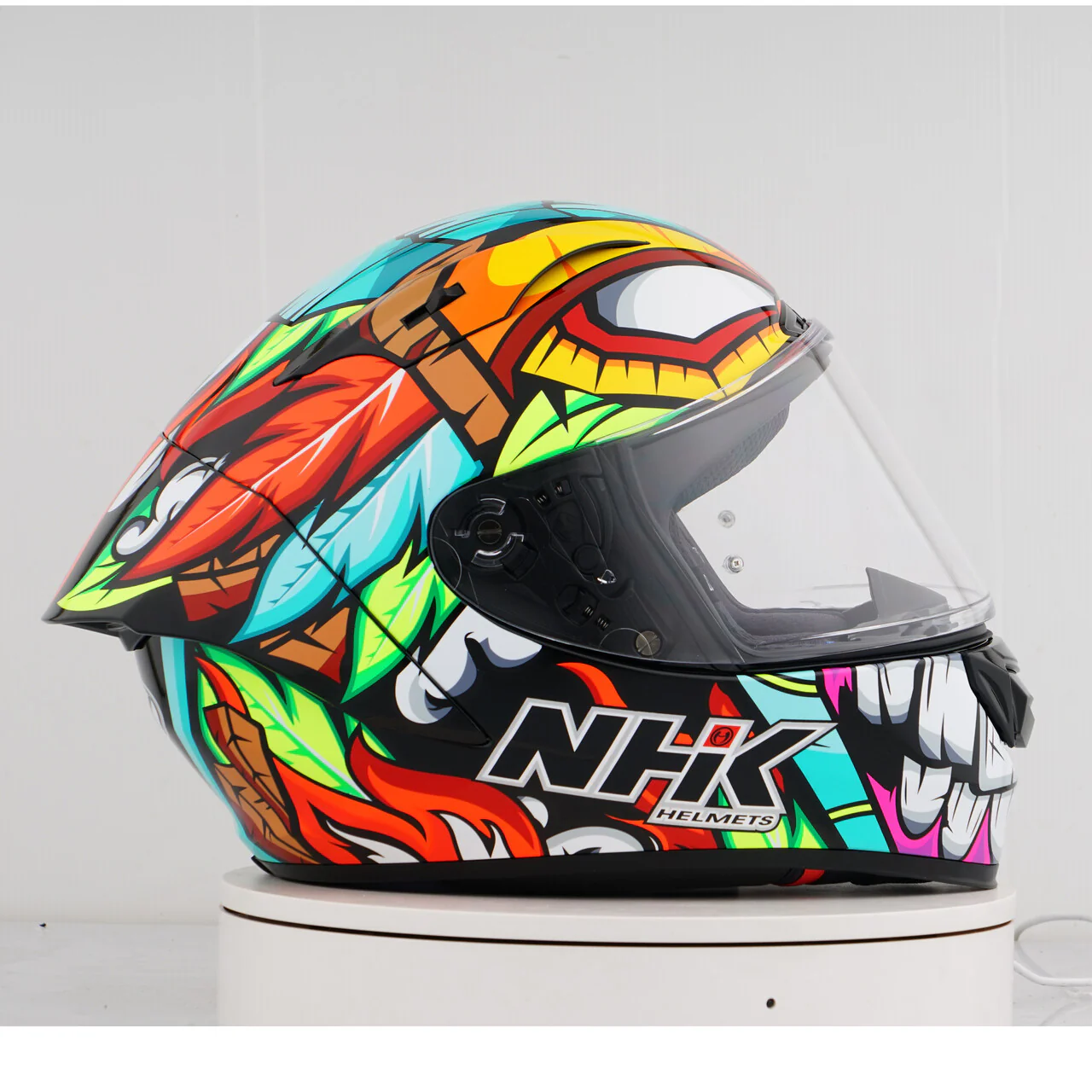 NHK GP-R Tech Race Helm The Mask Black/Tosca - Image 7