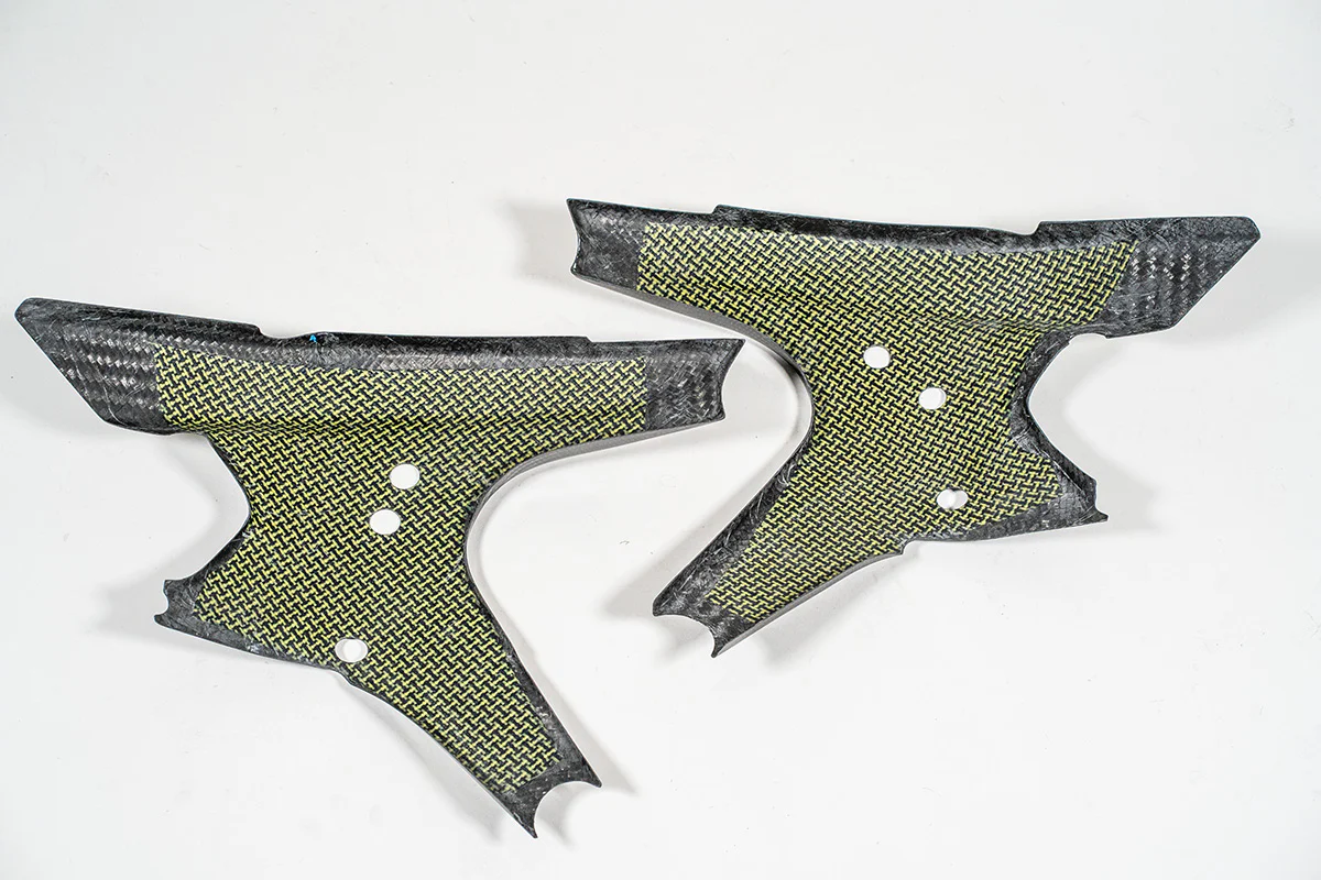 Rahmenabdeckungen 200g AP Carbon Line Ducati Panigale V4/S/R (25-26) - Image 8