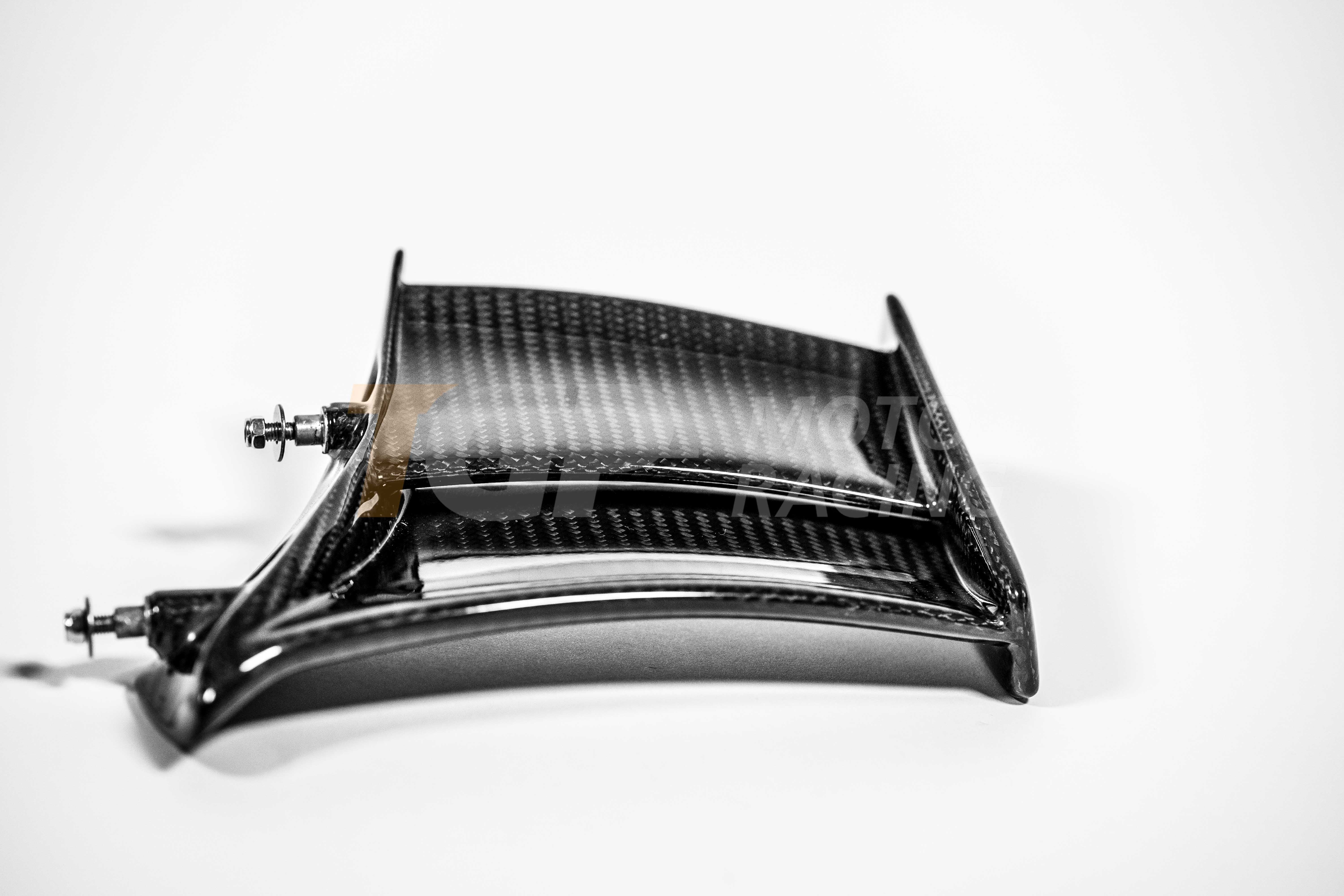Winglets 200g Carbon AP Carbon Line Ducati Panigale V4 R (2026) - Image 6